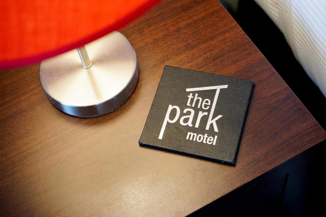 The Park Motel Хауера Екстериор снимка